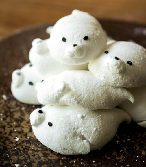 baby seal marshmallows.jpg
