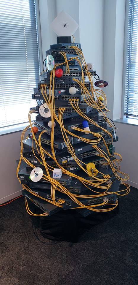 FPTP_2018_15_bridgemas-tree.png